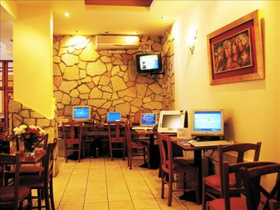 PARNASSOS HOTEL