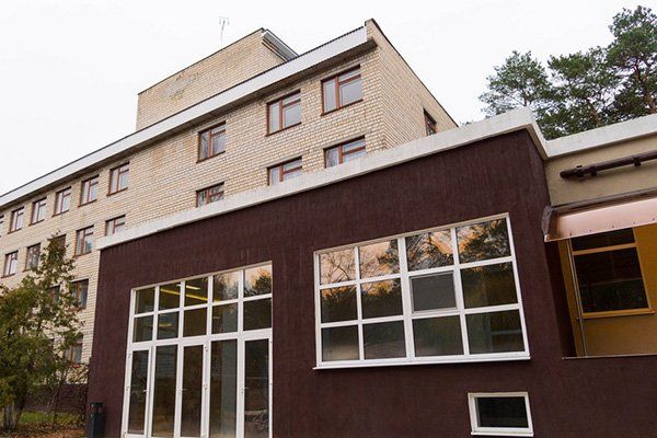 БЕЛЫЙ БЕРЕГ