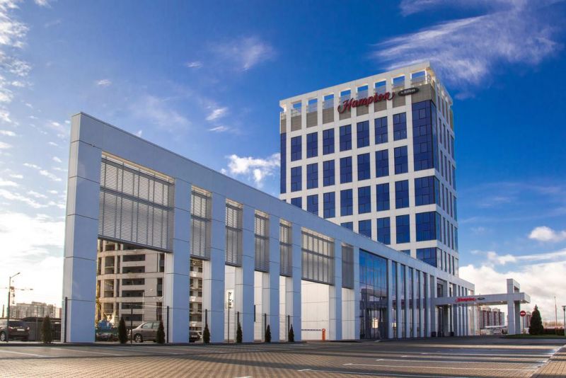 HAMPTON BY HILTON BREST