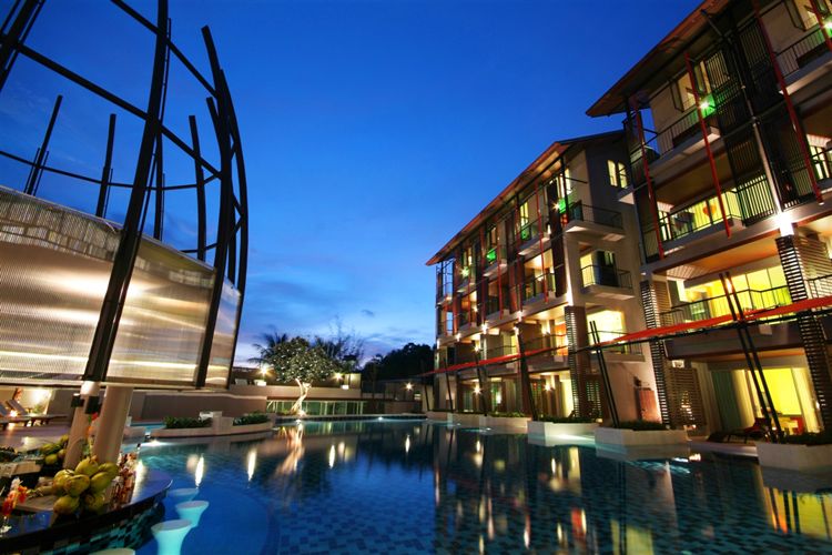 RED GINGER CHIC RESORT