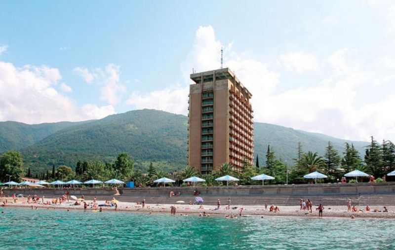 AMZA PARK HOTEL (EX. ЭНЕРГЕТИК)