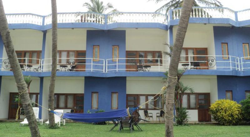 New Tri Star Beach
