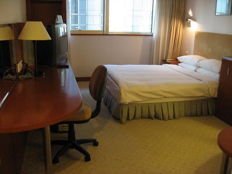 THE NORTH GARDEN HOTEL