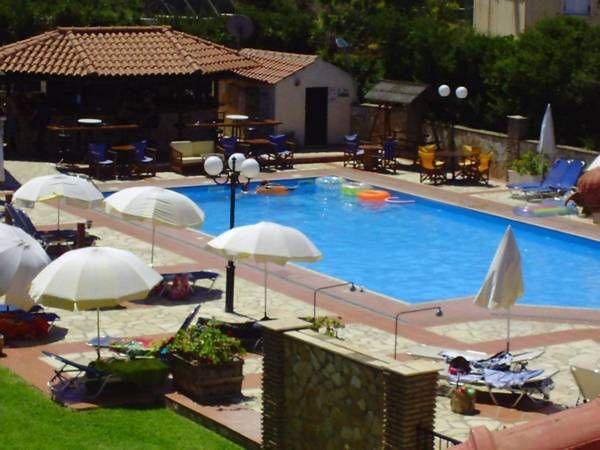 SOTIRIS STUDIOS & APT