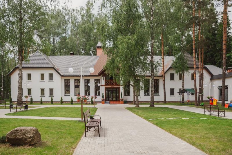 СЕРЕБРЯНЫЙ РОДНИК