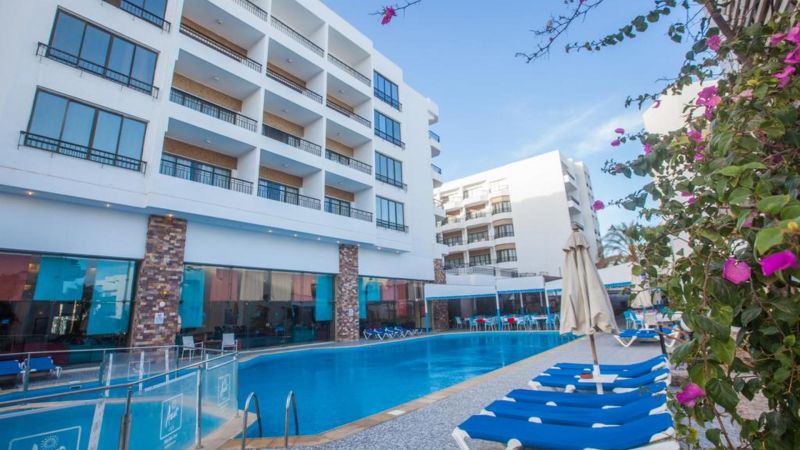 MARLIN INN AZUR RESORT (EX. DESSOLE MARLIN INN BEACH RESORT)