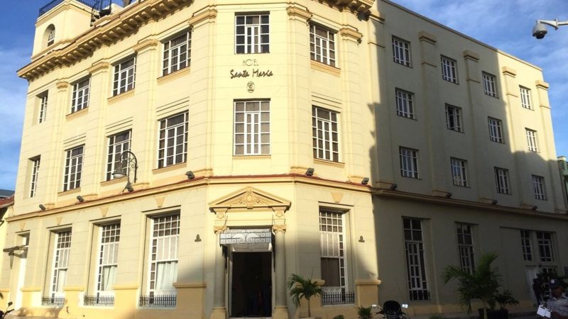 Hotel e Santa Maria