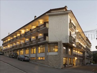 KING INIOHOS HOTEL