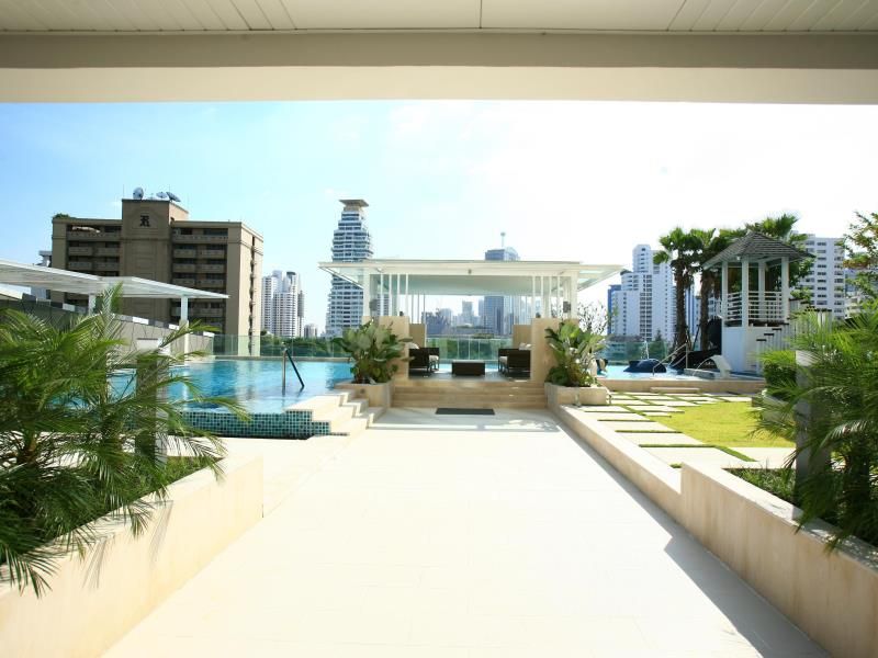 39 BOULEVARD EXECUTIVE RESIDENCE