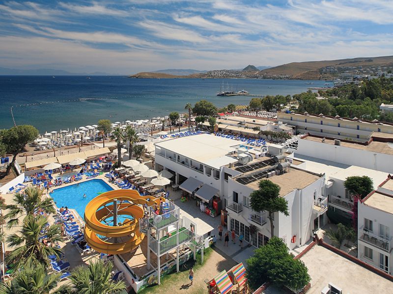 PETUNYA BEACH RESORT