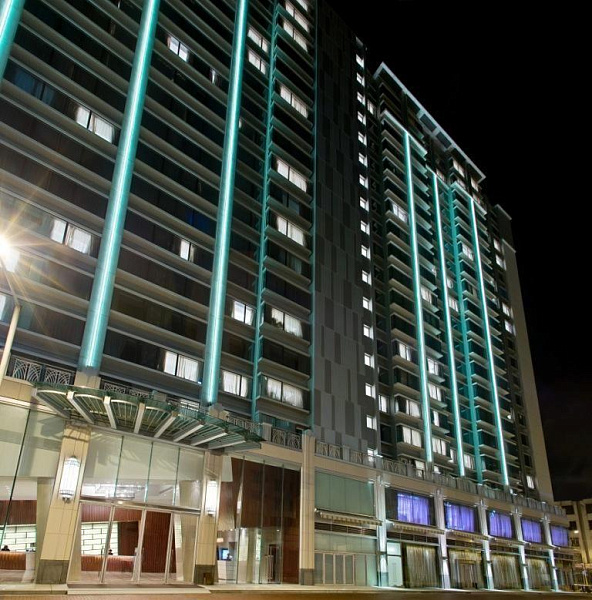 HARBOUR PLAZA 8 DEGREES