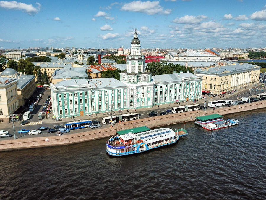 Тур-Экскурсия "Парадный Петербург" с выходом в Финский залив
